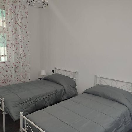 Benny Appartamento 3 Camere Da Letto Ad Uso Esclusivo Genova Aeroporto エクステリア 写真