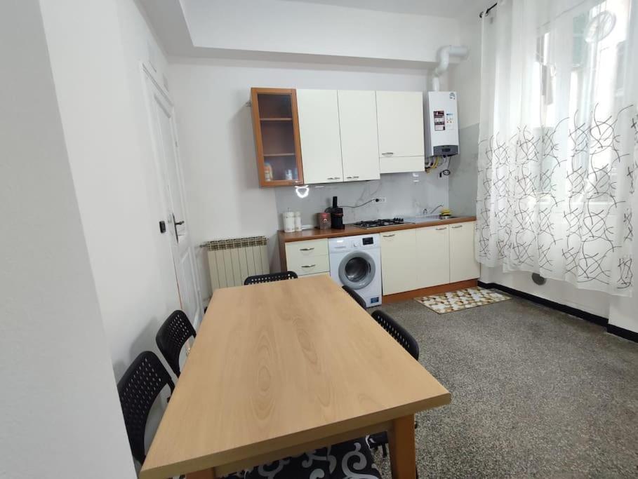 Benny Appartamento 3 Camere Da Letto Ad Uso Esclusivo Genova Aeroporto エクステリア 写真